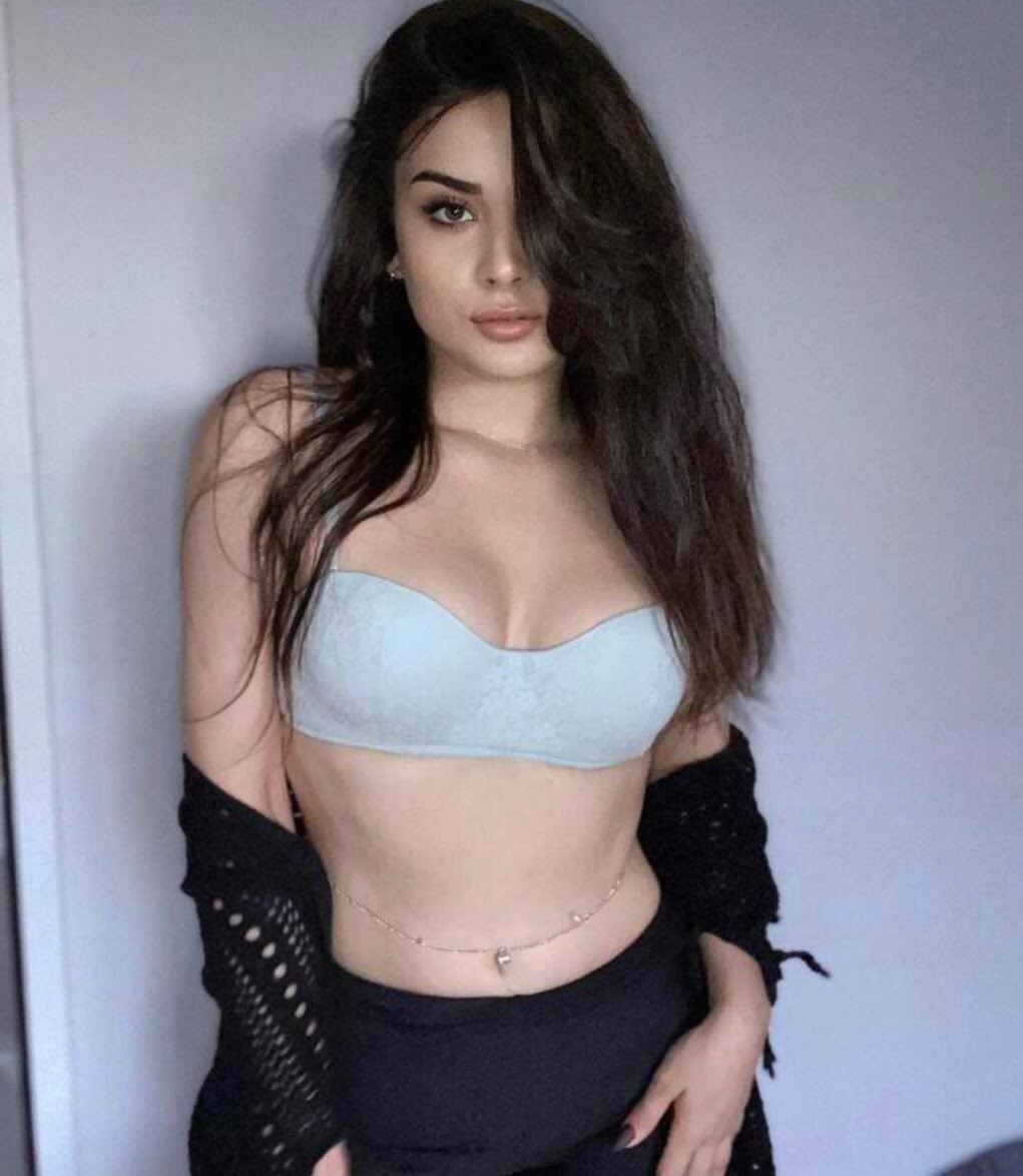 Sefaköy Escort Bayan Nurla Unutulmaz Bir Gece Geçirin