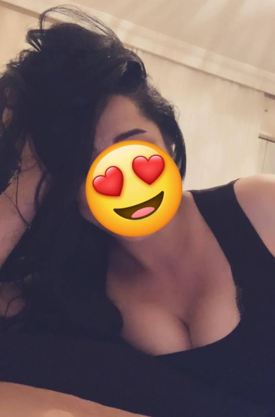Sefaköy Escort Bayan Yelizle Romantizmin Doruklarına Çıkın